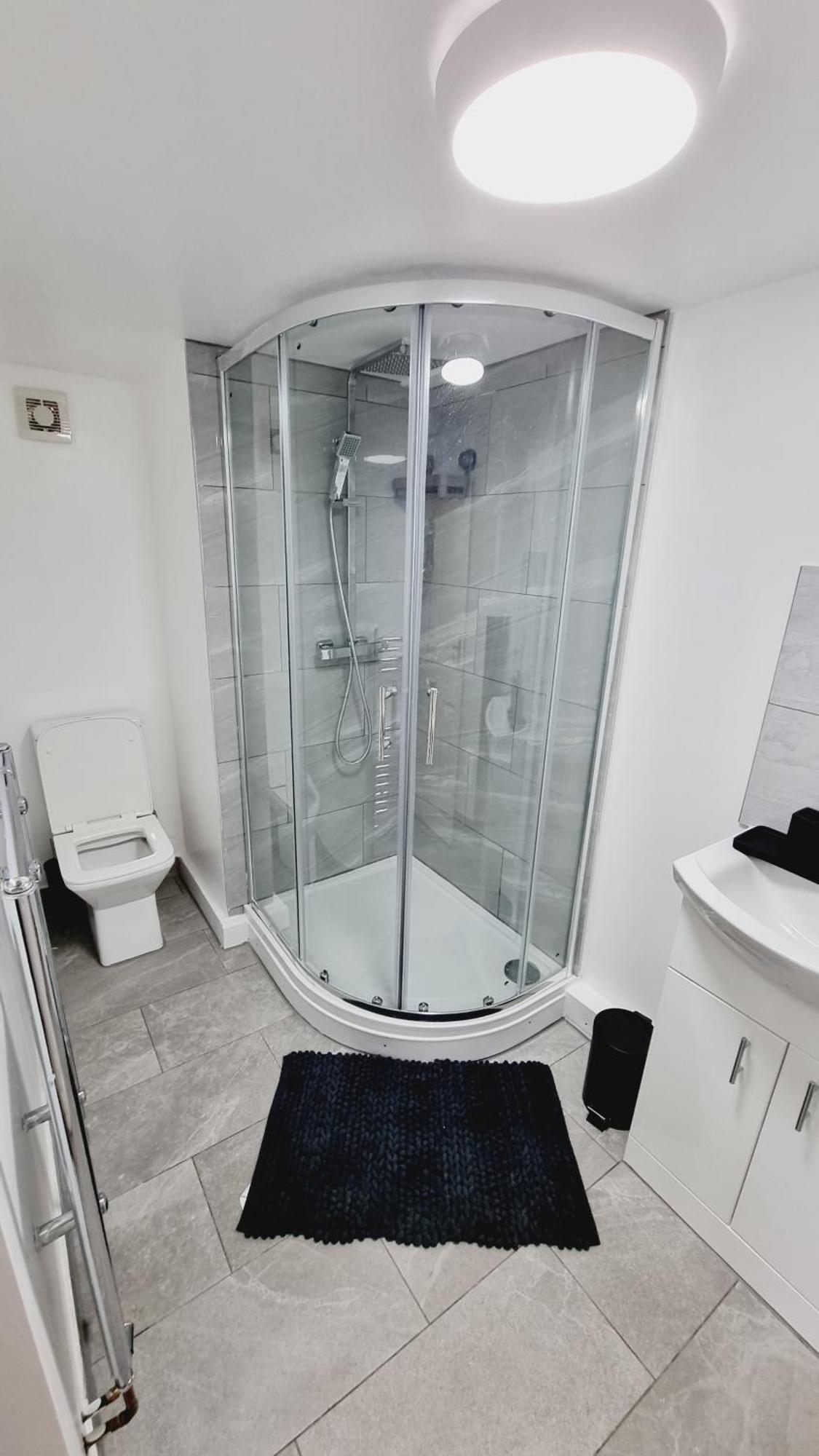 Bright Sunny, Double Bed With Garden, Tv And Wi-Fi Hotell Leeds  Exteriör bild